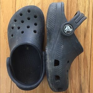 Crocs toddler size 8